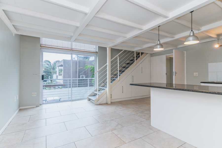 To Let 2 Bedroom Property for Rent in Green Point Western Cape
